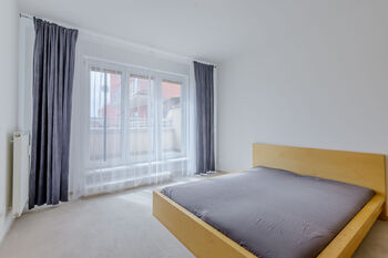 Pronájem bytu 2+kk v osobním vlastnictví 63 m², Praha 10 - Záběhlice