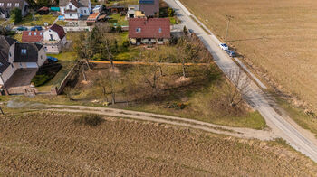 Prodej pozemku 1045 m², Vonoklasy