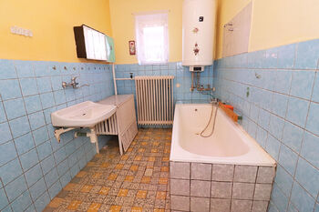 Prodej domu 144 m², Chrast