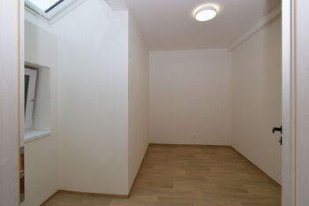 Pronájem bytu 3+kk v osobním vlastnictví 56 m², Praha 4 - Záběhlice