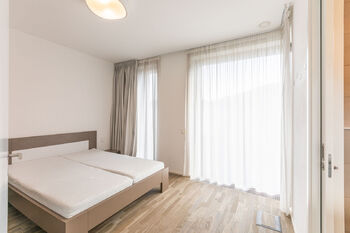 Pronájem bytu 5+kk v osobním vlastnictví 226 m², Praha 6 - Dejvice