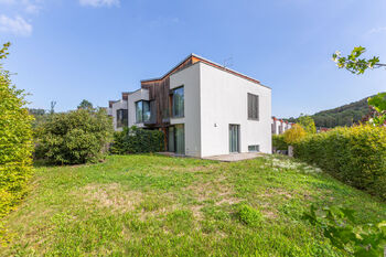Pronájem bytu 5+kk v osobním vlastnictví 226 m², Praha 6 - Dejvice