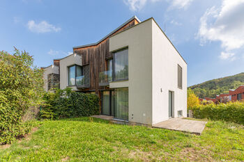 Pronájem bytu 5+kk v osobním vlastnictví 226 m², Praha 6 - Dejvice