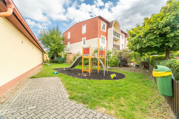 Prodej bytu 2+kk v osobním vlastnictví 45 m², Vestec