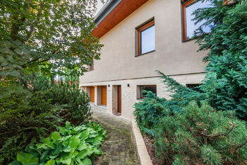 Prodej domu 300 m², Praha 5 - Řeporyje