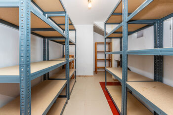 Sklad suterén - Prodej domu 300 m², Praha 5 - Řeporyje
