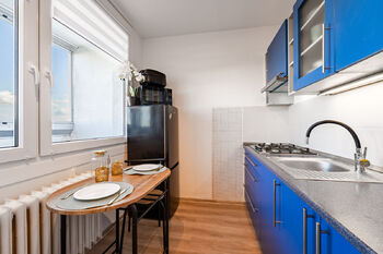 Prodej bytu 1+1 v osobním vlastnictví 38 m², Praha 8 - Střížkov