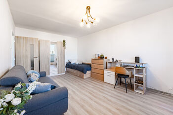 Prodej bytu 1+1 v osobním vlastnictví 38 m², Praha 8 - Střížkov