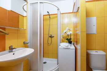 Prodej bytu 1+1 v osobním vlastnictví 38 m², Praha 8 - Střížkov