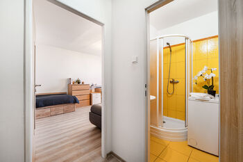 Prodej bytu 1+1 v osobním vlastnictví 38 m², Praha 8 - Střížkov