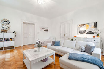 Pronájem bytu 2+1 v osobním vlastnictví 86 m², Praha 7 - Holešovice