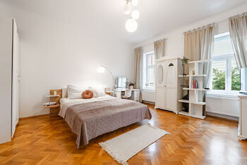 Pronájem bytu 2+1 v osobním vlastnictví 86 m², Praha 7 - Holešovice