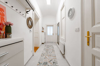 Pronájem bytu 2+1 v osobním vlastnictví 86 m², Praha 7 - Holešovice