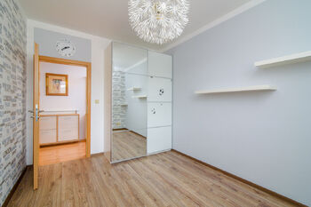 Pronájem bytu 4+kk v osobním vlastnictví 87 m², Čelákovice