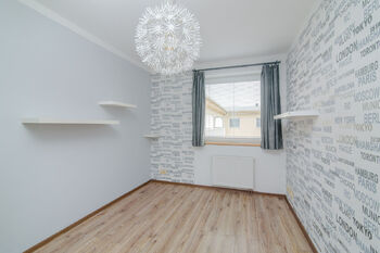 Pronájem bytu 4+kk v osobním vlastnictví 87 m², Čelákovice