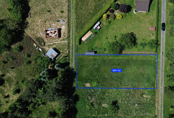 Prodej pozemku 800 m², Hukvaldy