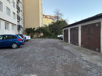 Pronájem bytu 3+1 v osobním vlastnictví 74 m², Znojmo