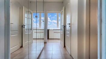 Prodej bytu 3+kk v družstevním vlastnictví 56 m², Praha 5 - Hlubočepy