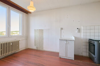 Prodej bytu 3+1 v osobním vlastnictví 65 m², Praha 8 - Kobylisy