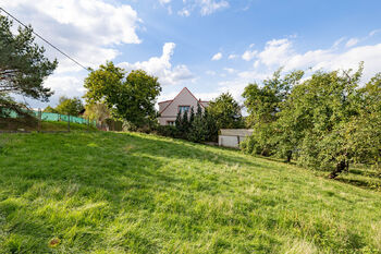 Prodej pozemku 813 m², Týnec nad Sázavou