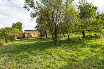 Prodej pozemku 813 m², Týnec nad Sázavou