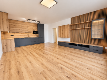 Prodej bytu 3+kk v osobním vlastnictví 85 m², České Budějovice