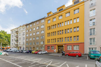 Prodej bytu 2+kk v osobním vlastnictví 48 m², Praha 10 - Vršovice