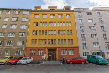 Prodej bytu 2+kk v osobním vlastnictví 48 m², Praha 10 - Vršovice
