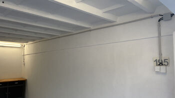 Pronájem garáže 328 m², Slaný