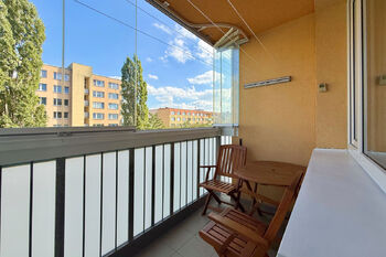 lodžie - Prodej bytu 3+1 v osobním vlastnictví 68 m², Mladá Boleslav