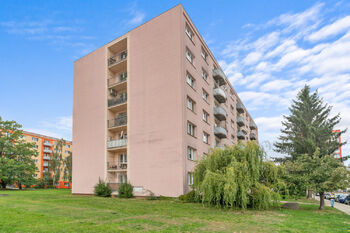 Prodej bytu 1+1 v osobním vlastnictví 40 m², Kladno
