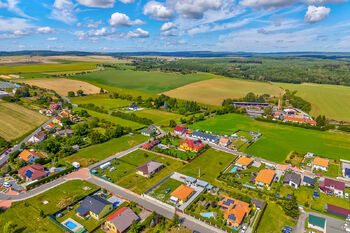 Prodej pozemku 1845 m², Kožlany