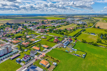 Prodej pozemku 1845 m², Kožlany