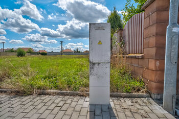 Prodej pozemku 1845 m², Kožlany