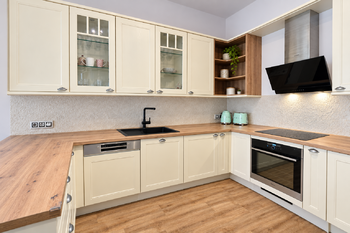 Prodej bytu 2+1 v družstevním vlastnictví 76 m², Praha 9 - Vysočany