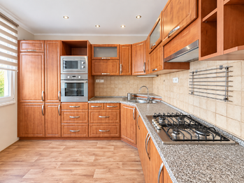 Prodej bytu 3+1 v družstevním vlastnictví 76 m², Jirkov