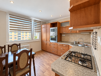 Prodej bytu 3+1 v družstevním vlastnictví 76 m², Jirkov