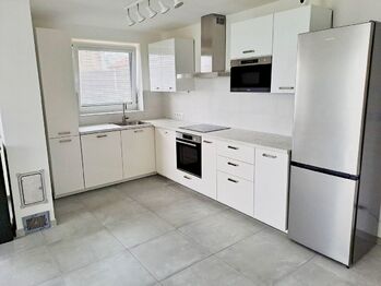 Světlý dům - Prodej chaty / chalupy 106 m², Doubravčice