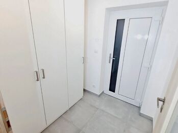 Předsíň - Prodej chaty / chalupy 106 m², Doubravčice