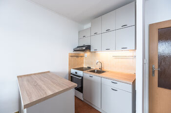 Pronájem bytu 2+kk v osobním vlastnictví 47 m², Praha 5 - Stodůlky