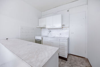 Prodej bytu 3+1 v osobním vlastnictví 68 m², Praha 8 - Kobylisy