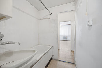 Prodej bytu 3+1 v osobním vlastnictví 68 m², Praha 8 - Kobylisy
