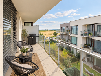 Pronájem bytu 3+kk v osobním vlastnictví 65 m², Jinočany