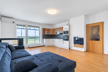 Prodej bytu 2+kk v osobním vlastnictví 52 m², Hostivice