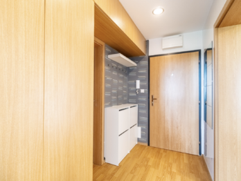 Prodej bytu 2+kk v osobním vlastnictví 52 m², Hostivice