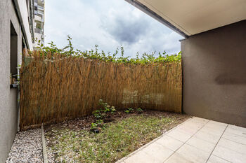 Prodej bytu 2+kk v osobním vlastnictví 65 m², Praha 4 - Modřany