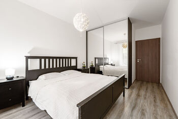 Prodej bytu 2+kk v osobním vlastnictví 65 m², Praha 4 - Modřany