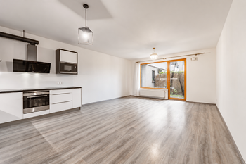 Prodej bytu 2+kk v osobním vlastnictví 65 m², Praha 4 - Modřany