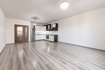 Prodej bytu 2+kk v osobním vlastnictví 65 m², Praha 4 - Modřany