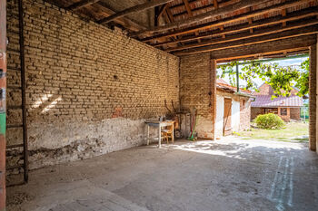 Prodej domu 200 m², Šakvice